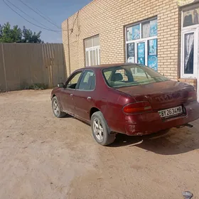 Nissan Altima 1994