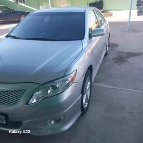 Toyota Camry 2011