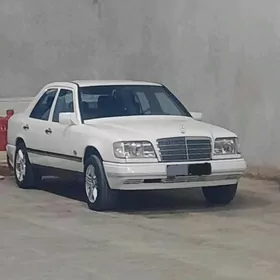 Mercedes-Benz 300E 1991