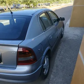 Opel Astra 2003