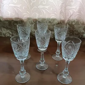 хрустальные рюмки