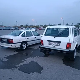 Lada Niva 2009