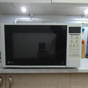 ,МИКРОВАЛНОВКА LG