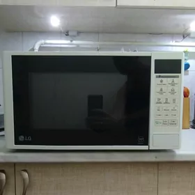 Микроволновка LG