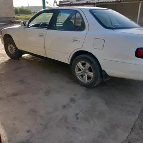 Toyota Camry 1996
