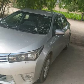 Toyota Corolla 2015