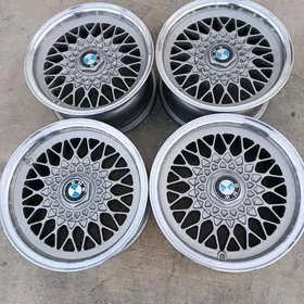 bmw 15 lik diska