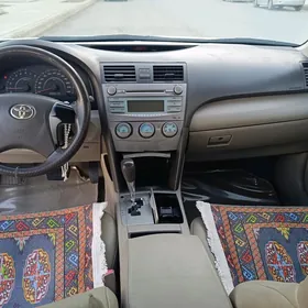Toyota Camry 2010