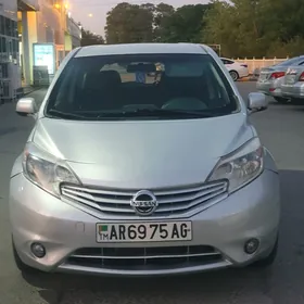 Nissan Versa 2014