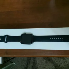 Apple watch 5
