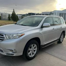 Toyota Highlander 2011
