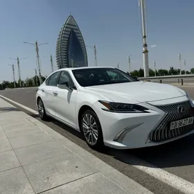 Lexus ES 350 2020