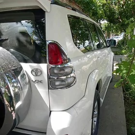 Toyota Land Cruiser Prado 2005