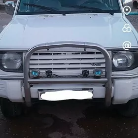 Mitsubishi Pajero 1994
