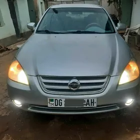 Nissan Maxima 2004