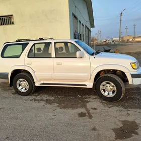 Toyota 4Runner 2000