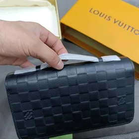 barsetka gapjyk Luis Vuitton