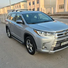 Toyota Highlander 2015