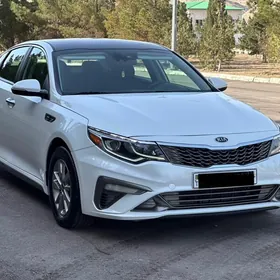 Kia Optima 2019