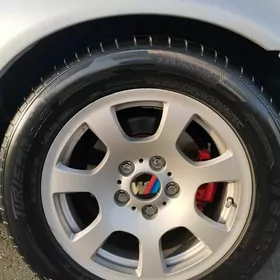 Bmw e39 diska16