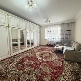 МИР 8 2 КОМН 3 ЭТАЖ