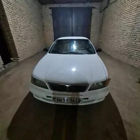 Nissan Maxima 1998