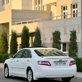 Toyota Camry 2010