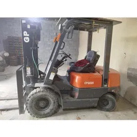 Kara Forklift 2017