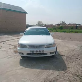 Nissan Cefiro 1996