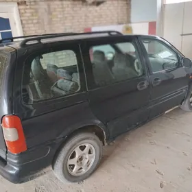 Opel Sintra 1999