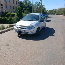Lada Granta 2012