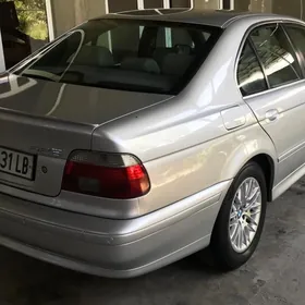 BMW E39 2002