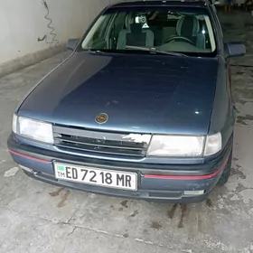 Opel Vectra 1989