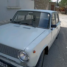 Lada 2104 1985
