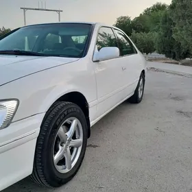 Toyota Camry 2000