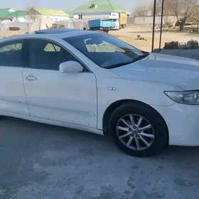 Toyota Camry 2011