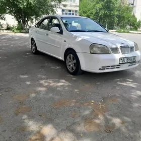 Daewoo Lacetti 2003