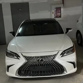 Lexus ES 350 2019