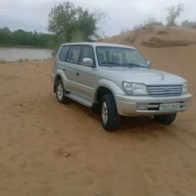 Toyota Land Cruiser Prado 2000