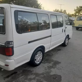 Toyota Hiace 2008