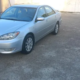 Toyota Camry 2004