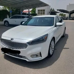 Kia Cadenza 2018