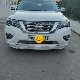 Nissan Pathfinder 2020
