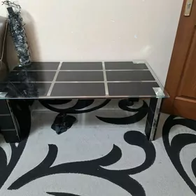 стол