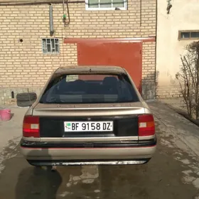 Opel Vectra 1992