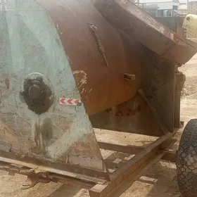 MTZ T-28 1990