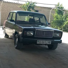 Lada 2107 2000