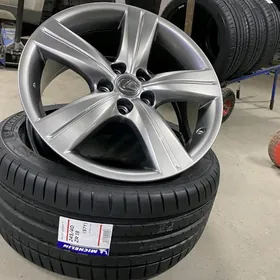 LEXUS DISKA 17 LIK