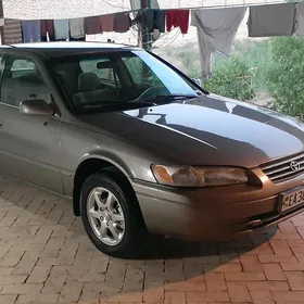 Toyota Camry 1998