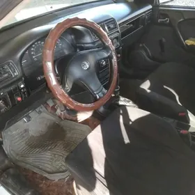 Opel Vectra 1991